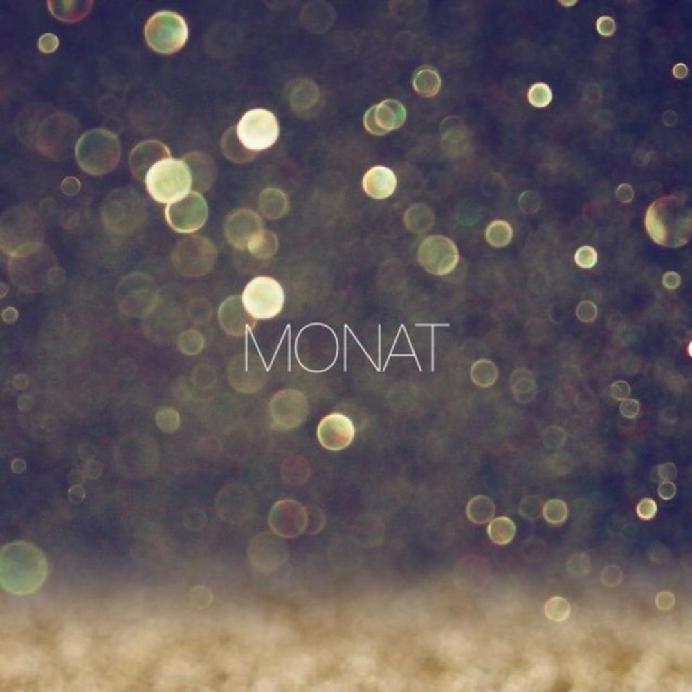 Monat Flash Sale